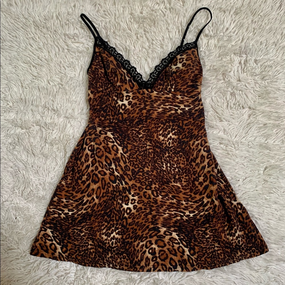 🦋Soft leopard print chemise
